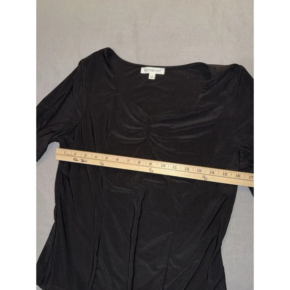 Perception Concept Blouse - Picture 4 of 6